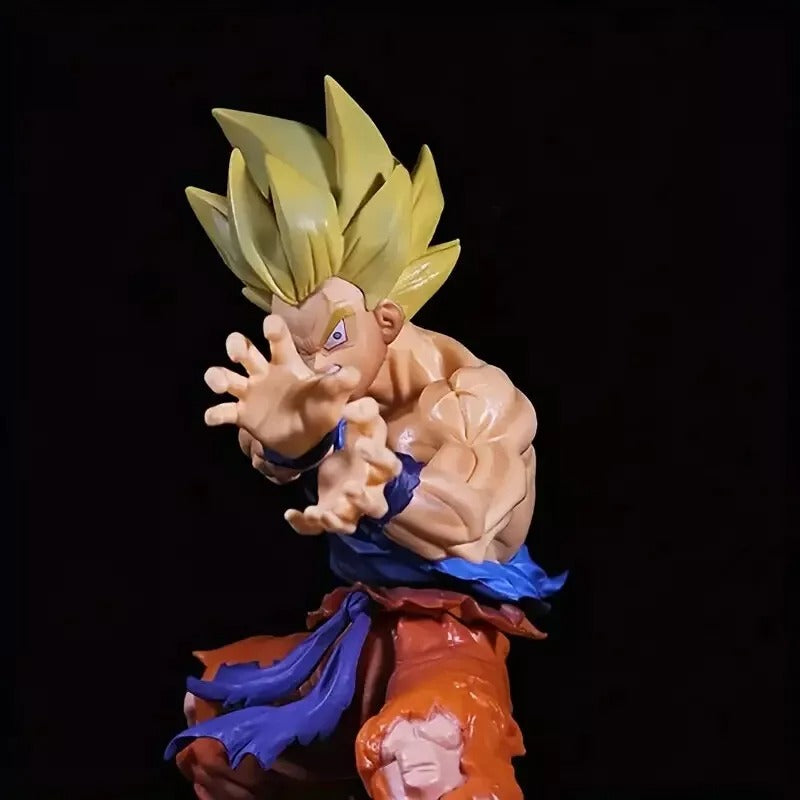 Son Goku 16cm Half Torn Showing Hand - Dragon Ball Z