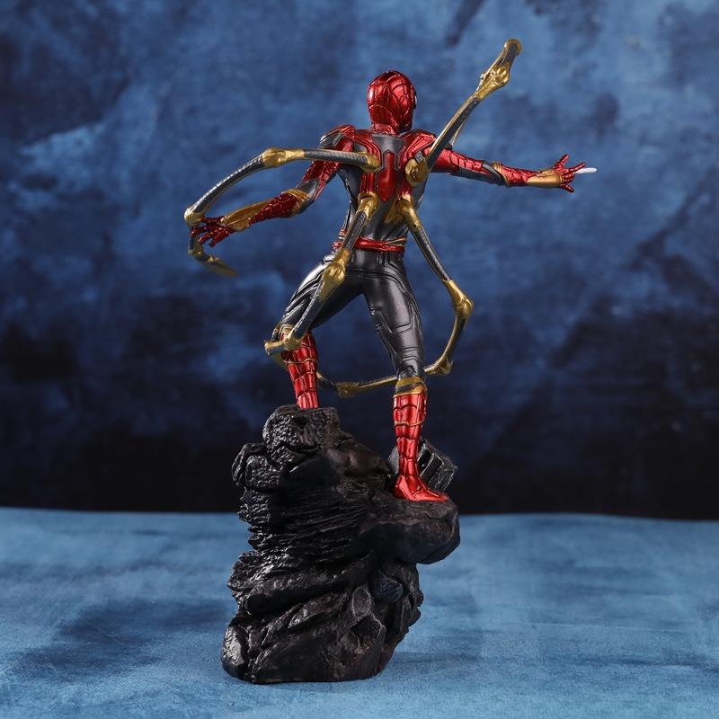 Multiverse Spiderman 25cm Action Figure - Marvel