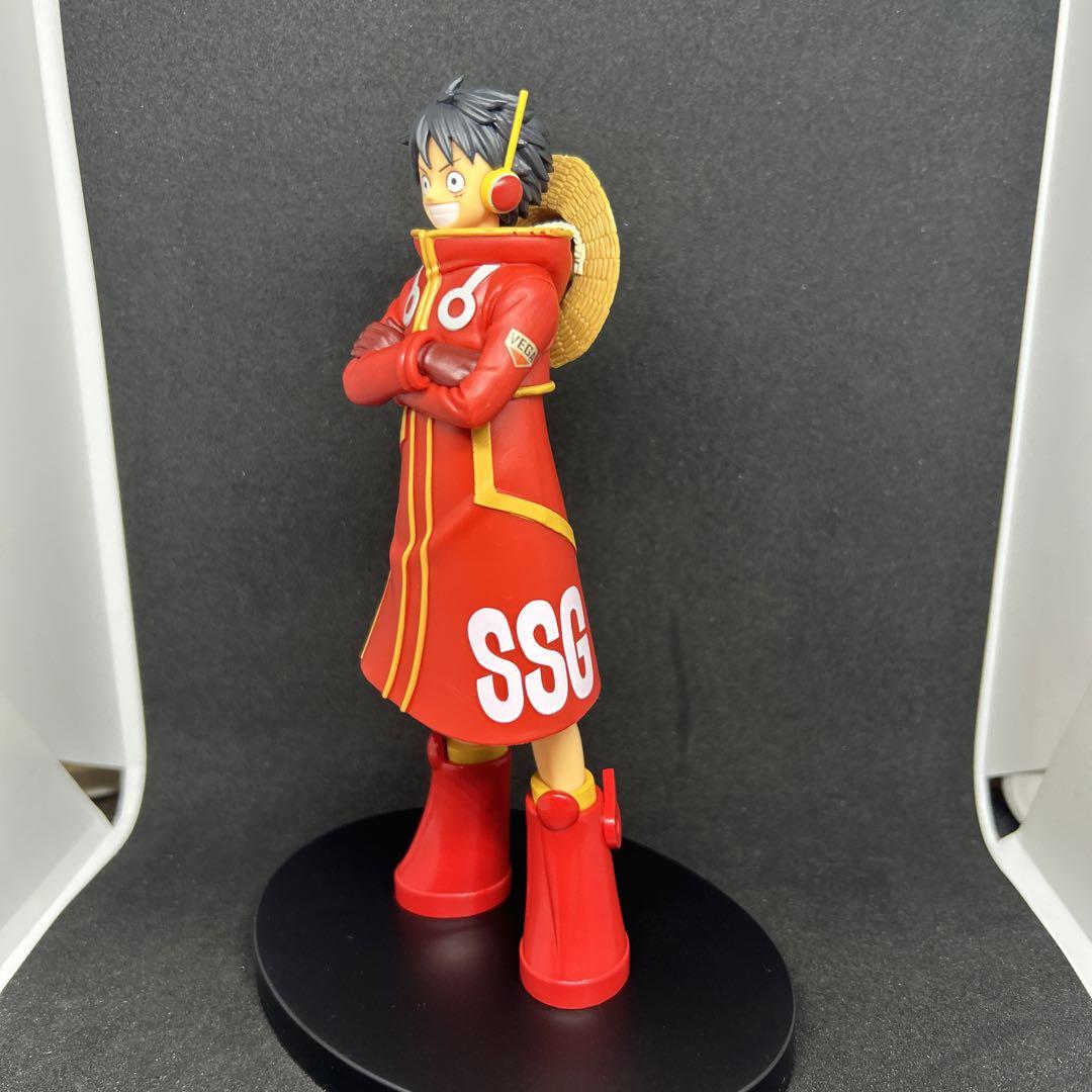 Luffy Egg Head 17cm Action Figure - One Piece