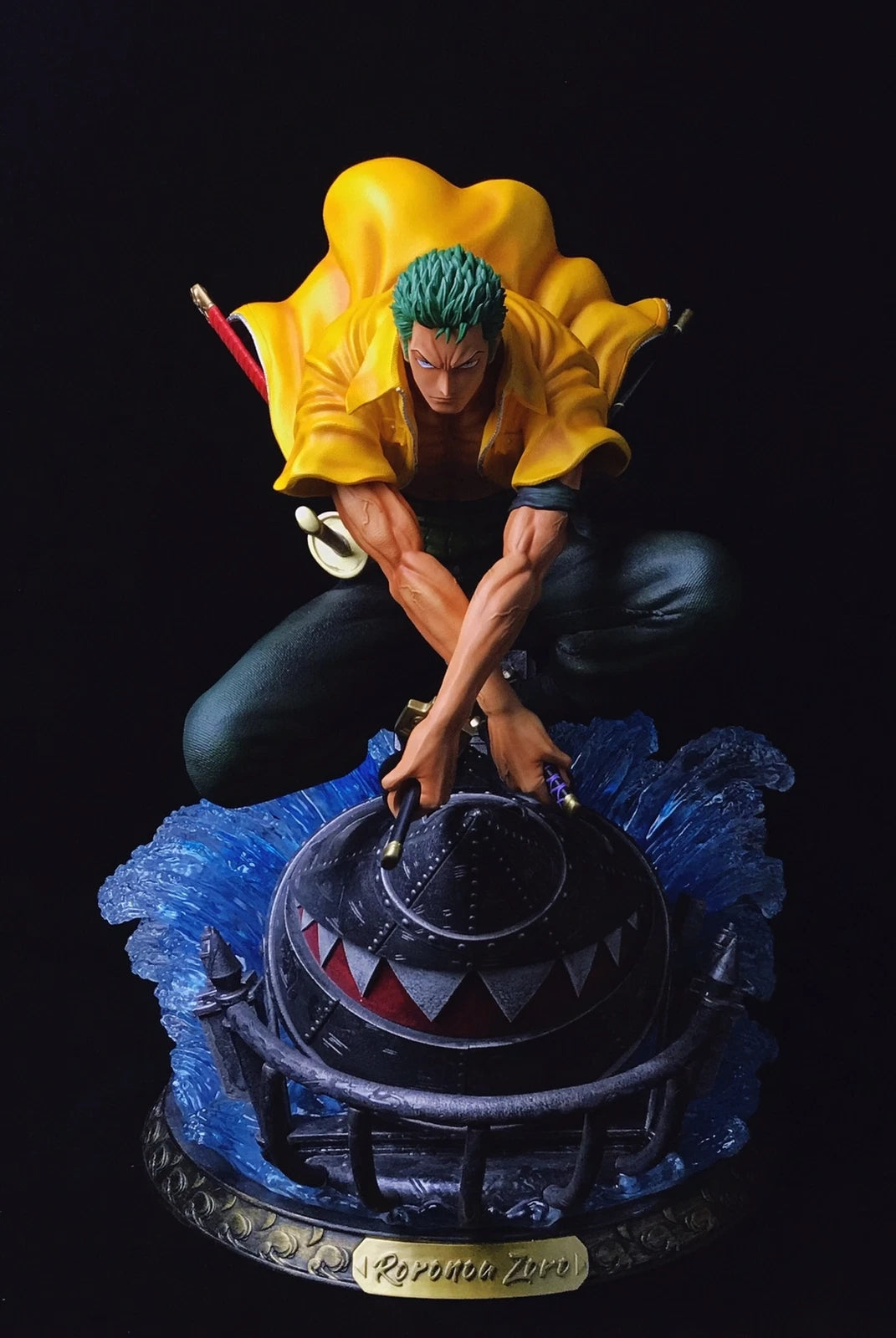 Roronoa Zoro Boat Resin Battle 27cm Action Figure - One Piece