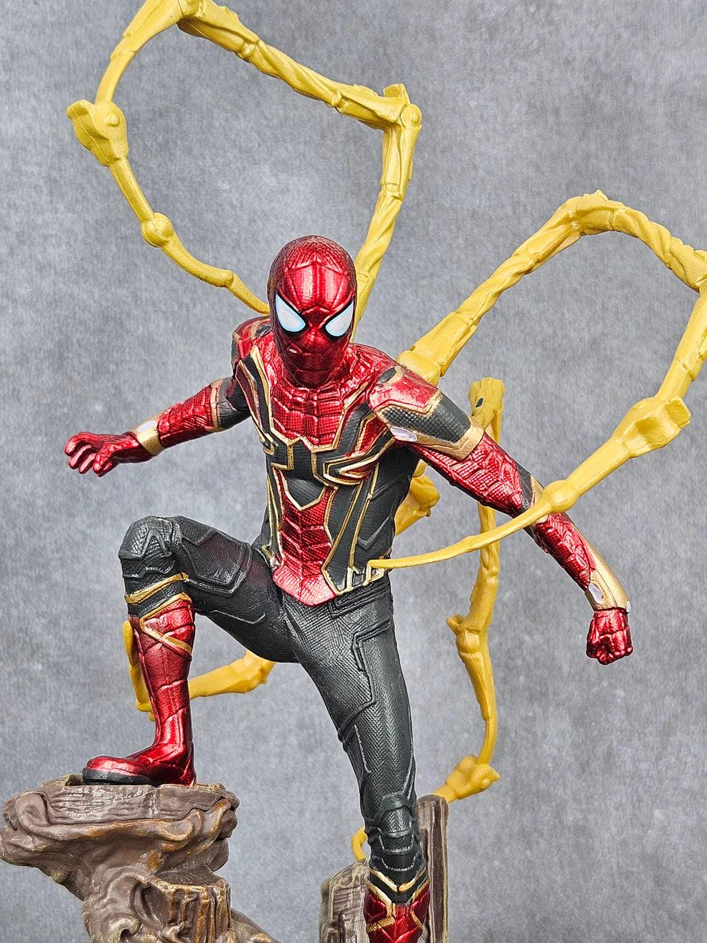 Infinity War Iron Spider-Man 28cm Action Figure - Marvel