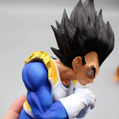 Vegeta Sitting Action Figure 21cm - Dragon Ball Z