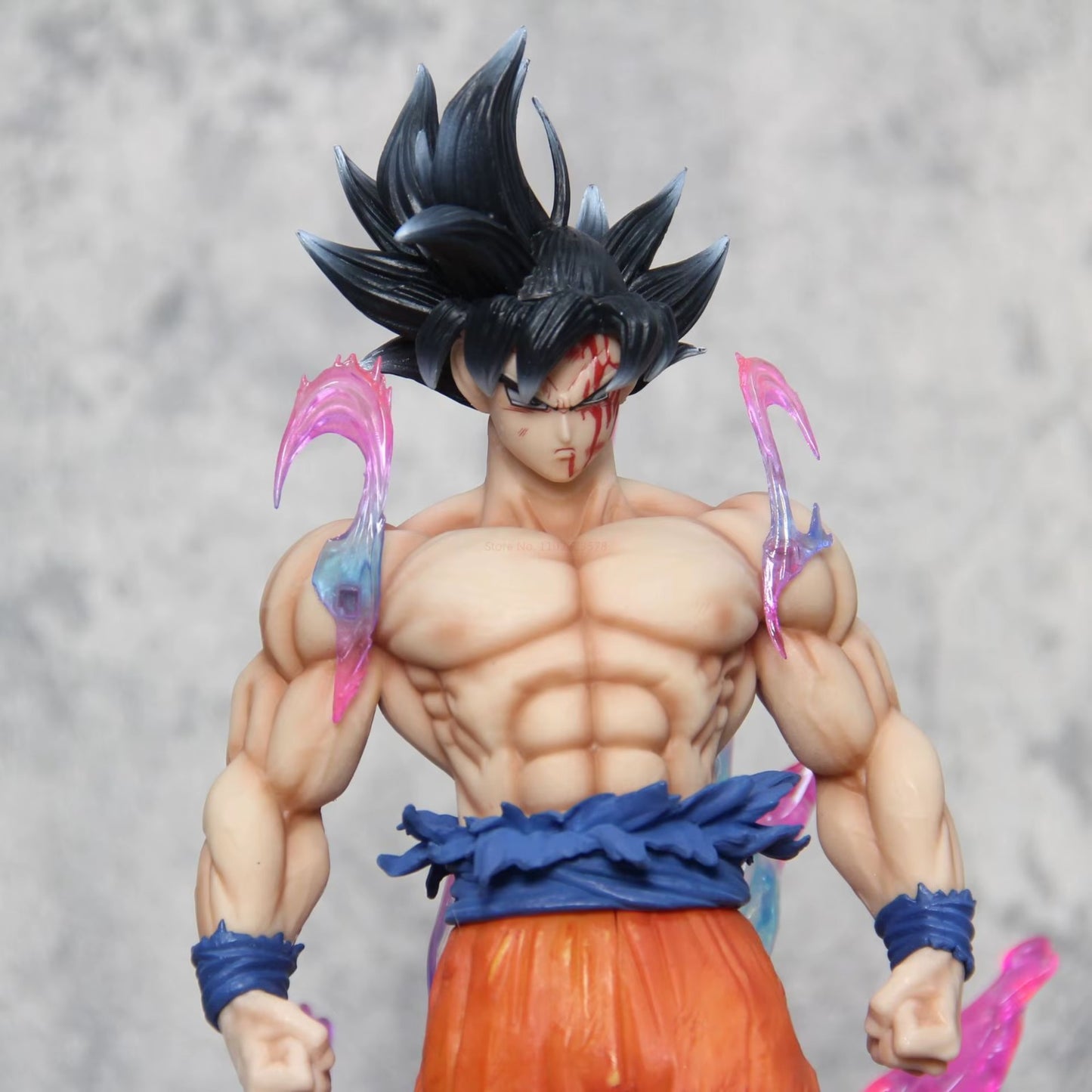 Son Goku Super Saiyan Ultra Instinct - Dragon Ball Z