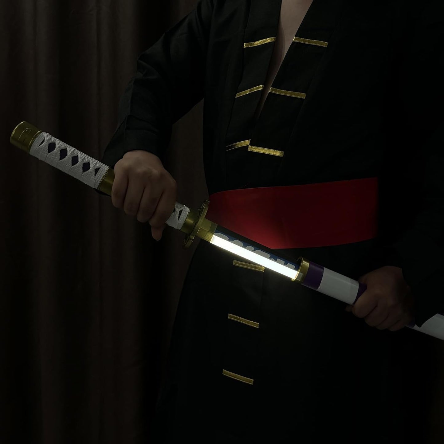Nidai Kitetsu Wooden LED Katana 104cm - One Piece