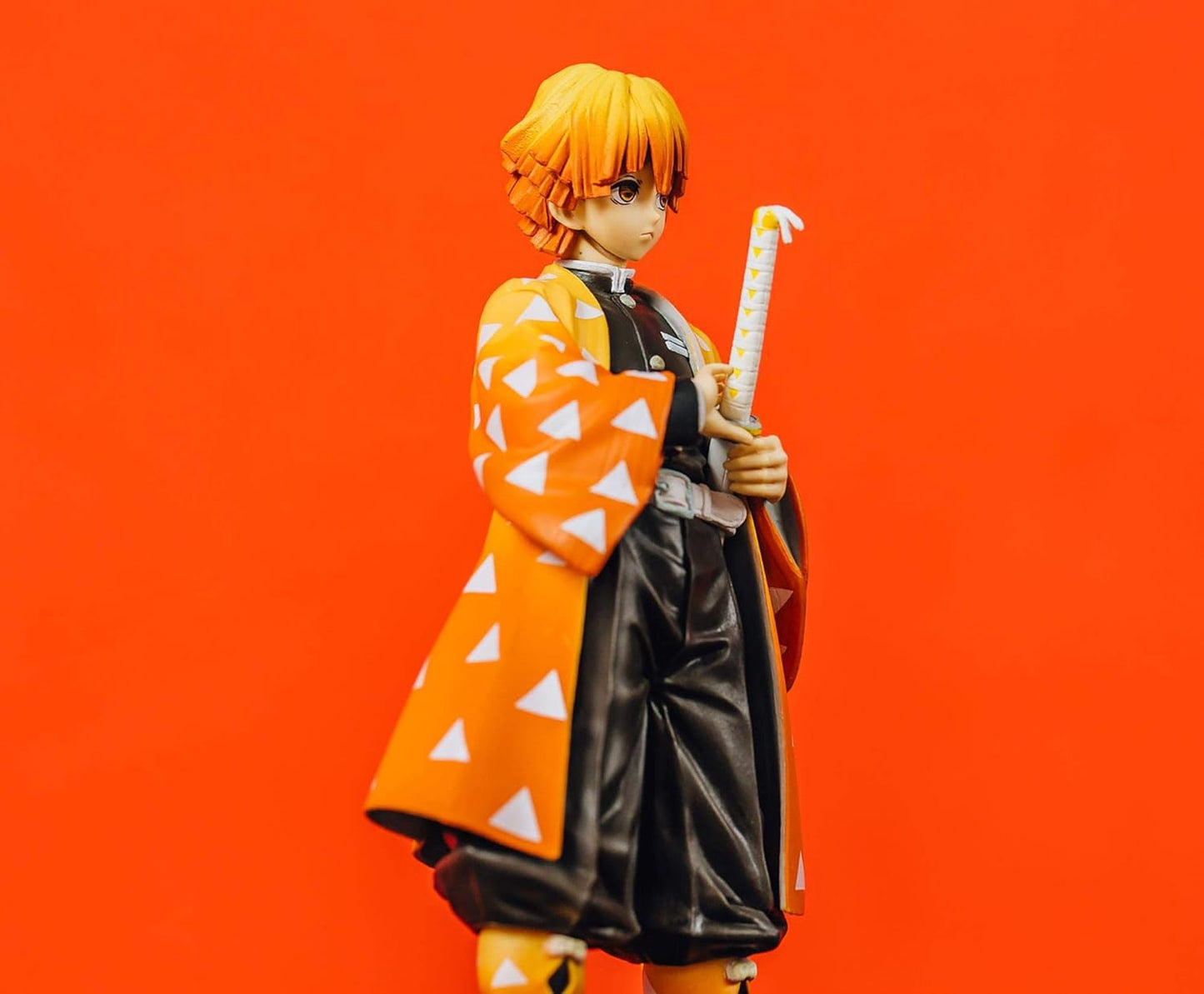 Zenitsu Standing 16cm - Demon Slayer