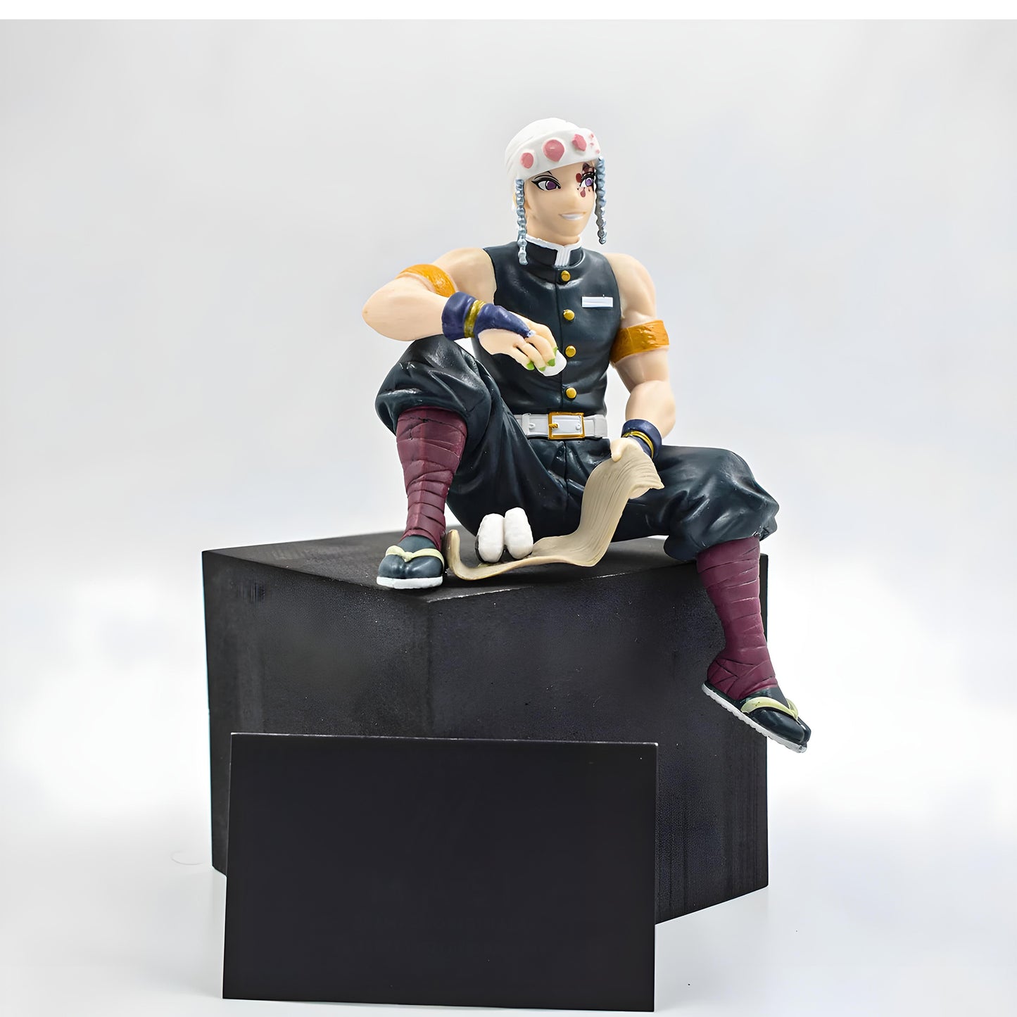 Tengen Uzui Hashira Sitting 10cm Action Figure - Demon Slayer