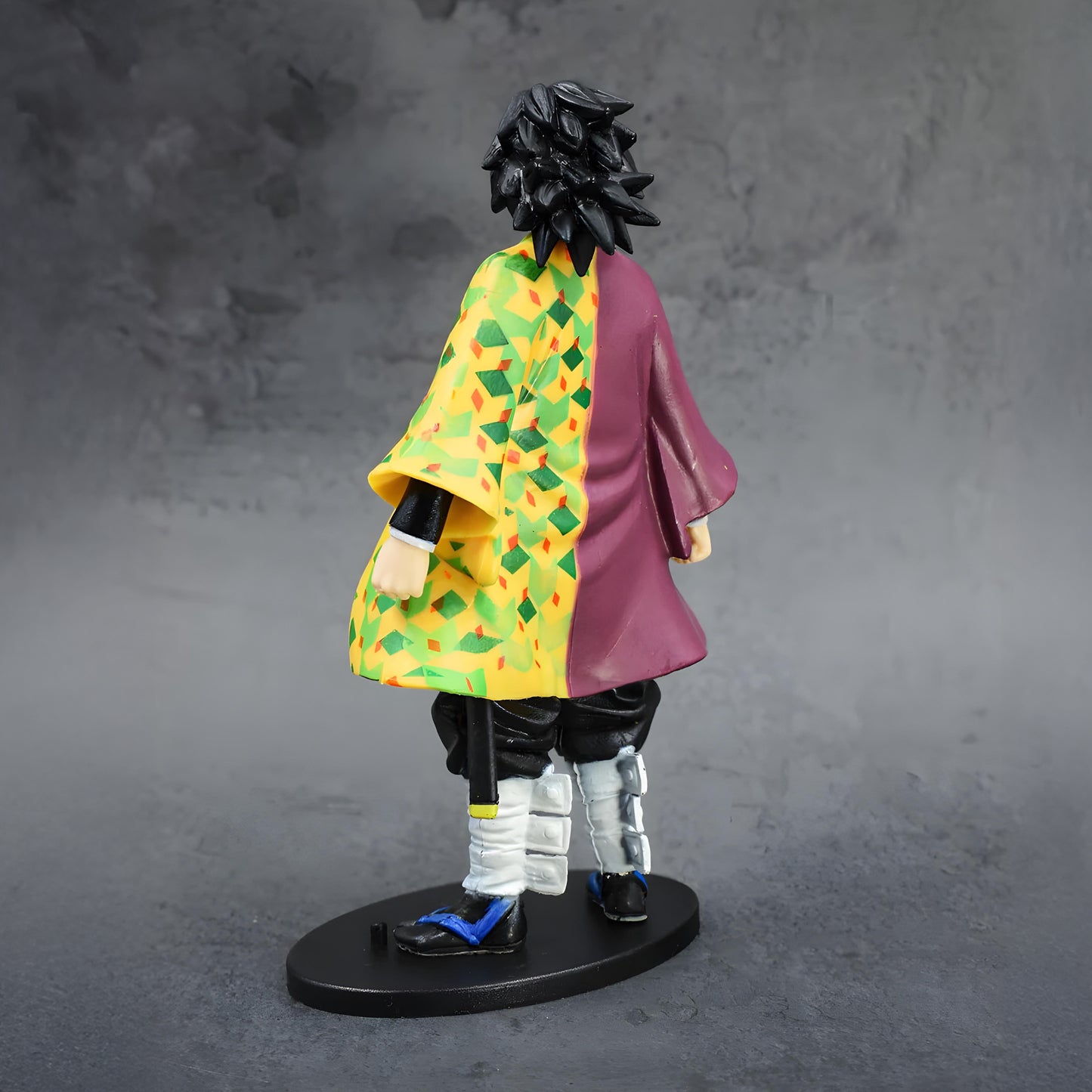 Hashira Tomioka Giyu Standing 15cm - Demon Slayer