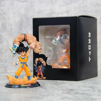Goku Lifting Nappa 12m Action Figure - Dragon Ball Z