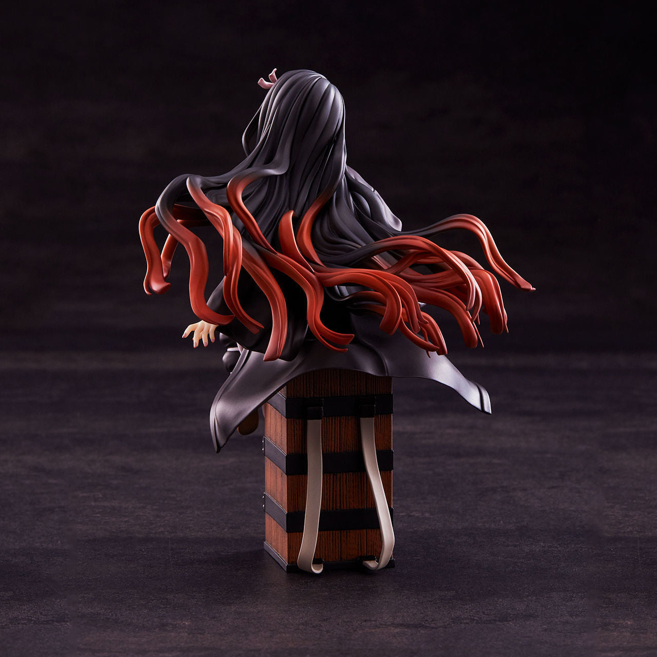 Nezuko with Box Kawai 10cm - Demon Slayer