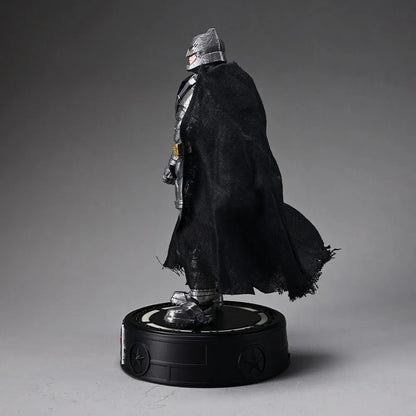 Justice League Batman Premium 22cm Action Figure - DC