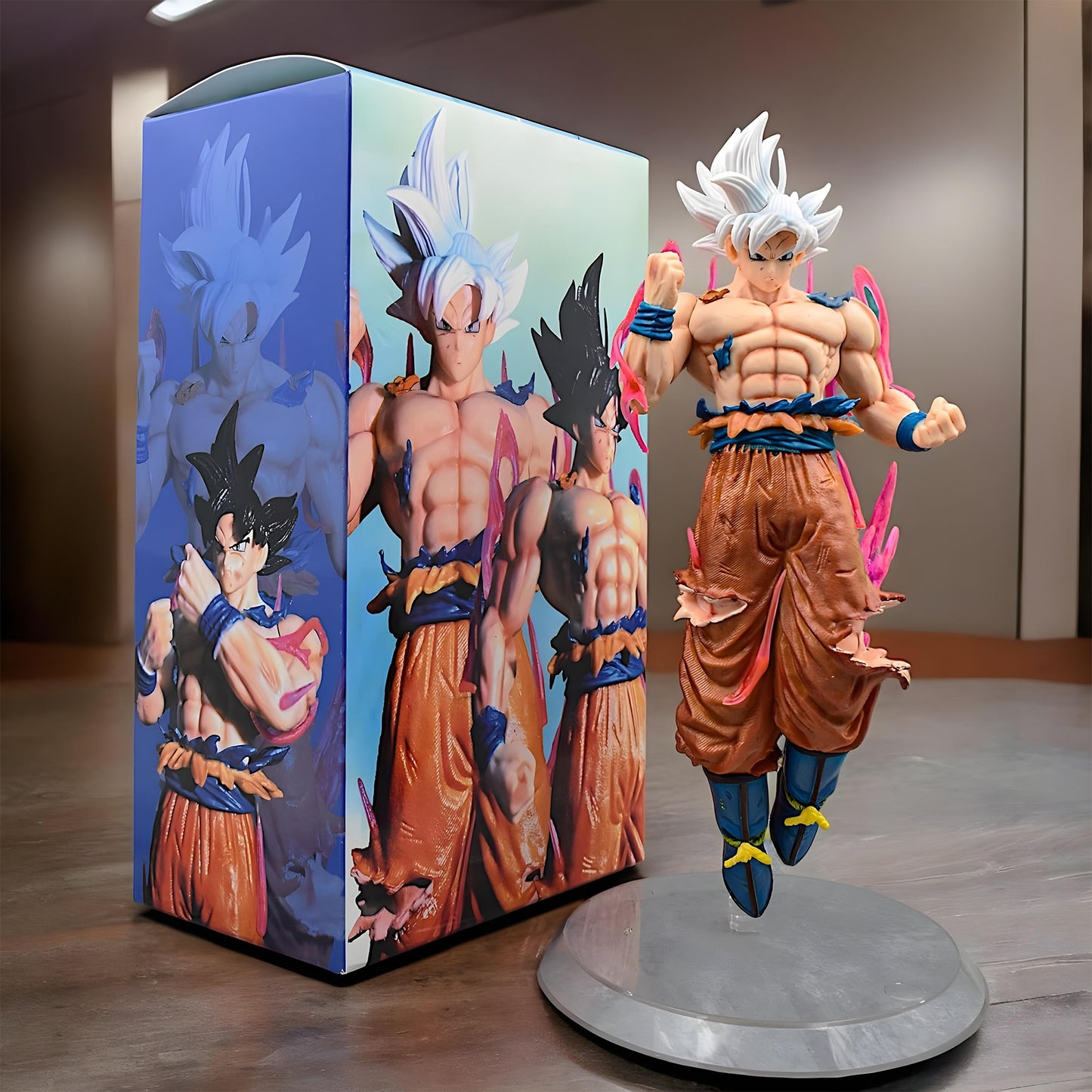Son Goku Ultra Instinct White Hair 20cm - Dragon Ball Z