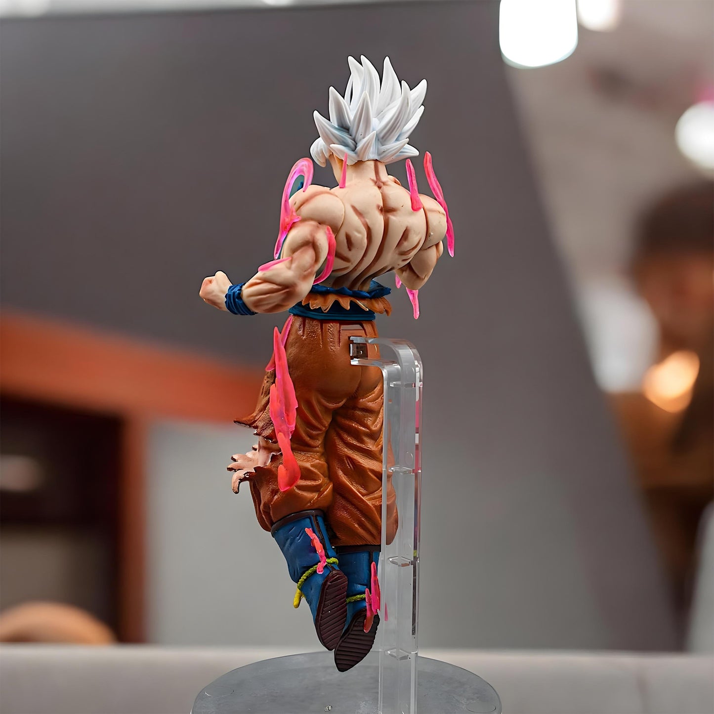Son Goku Ultra Instinct White Hair 20cm - Dragon Ball Z