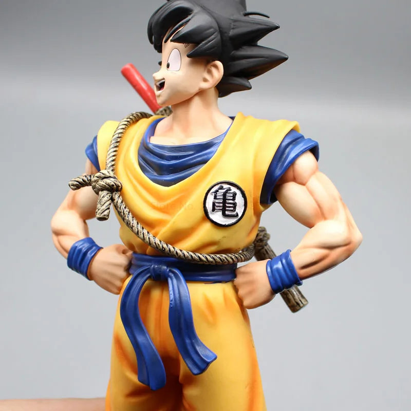 Sun Goku Somersault Cloud Super Saiyan Standing 32cm - Dragon Ball