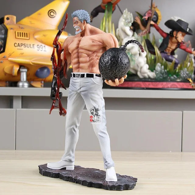 Garp Standing White 25cm Action Figure - One Piece
