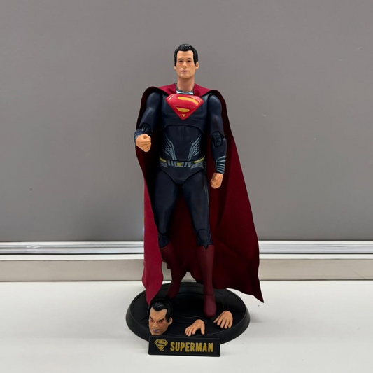Superman With 1 Replaceable Head & 2 Replaceable Hands 20cm Action Figure
