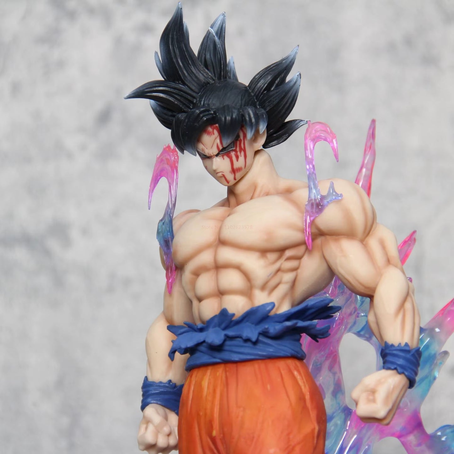 Son Goku Super Saiyan Ultra Instinct - Dragon Ball Z