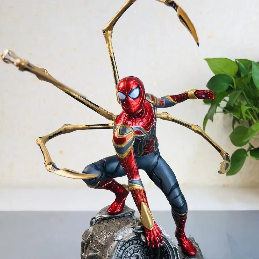 Infinity War Spiderman Action Figure 20cm - Marvel