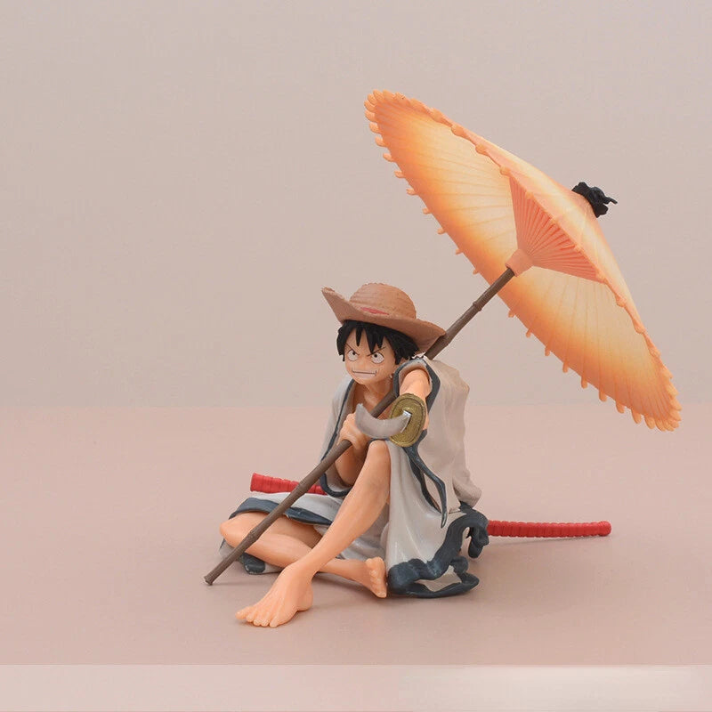 Luffy Sitting With Umbrella Action Figure 13cm - One Piece