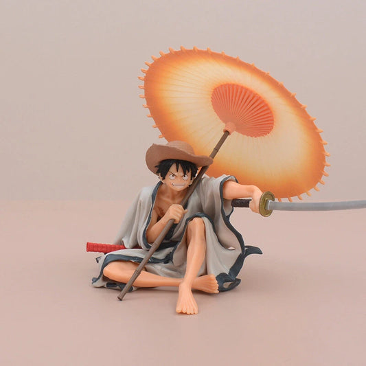Luffy Sitting With Umbrella Action Figure 13cm - One Piece