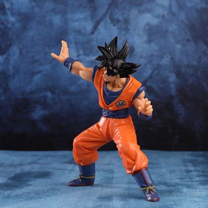 Son Goku Combat Posture - Dragon Ball Z