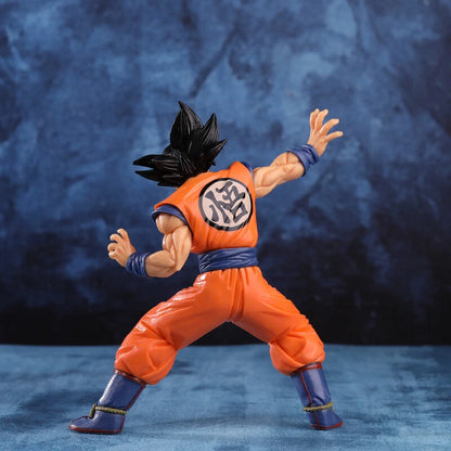Son Goku Combat Posture - Dragon Ball Z