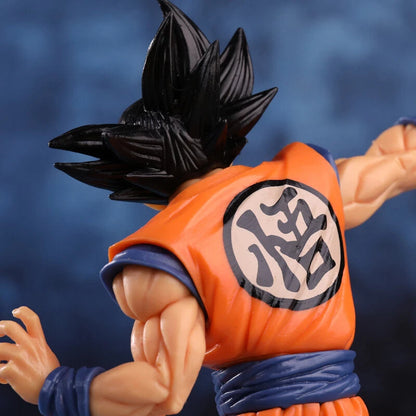 Son Goku Combat Posture - Dragon Ball Z