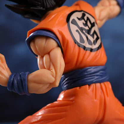 Son Goku Combat Posture - Dragon Ball Z
