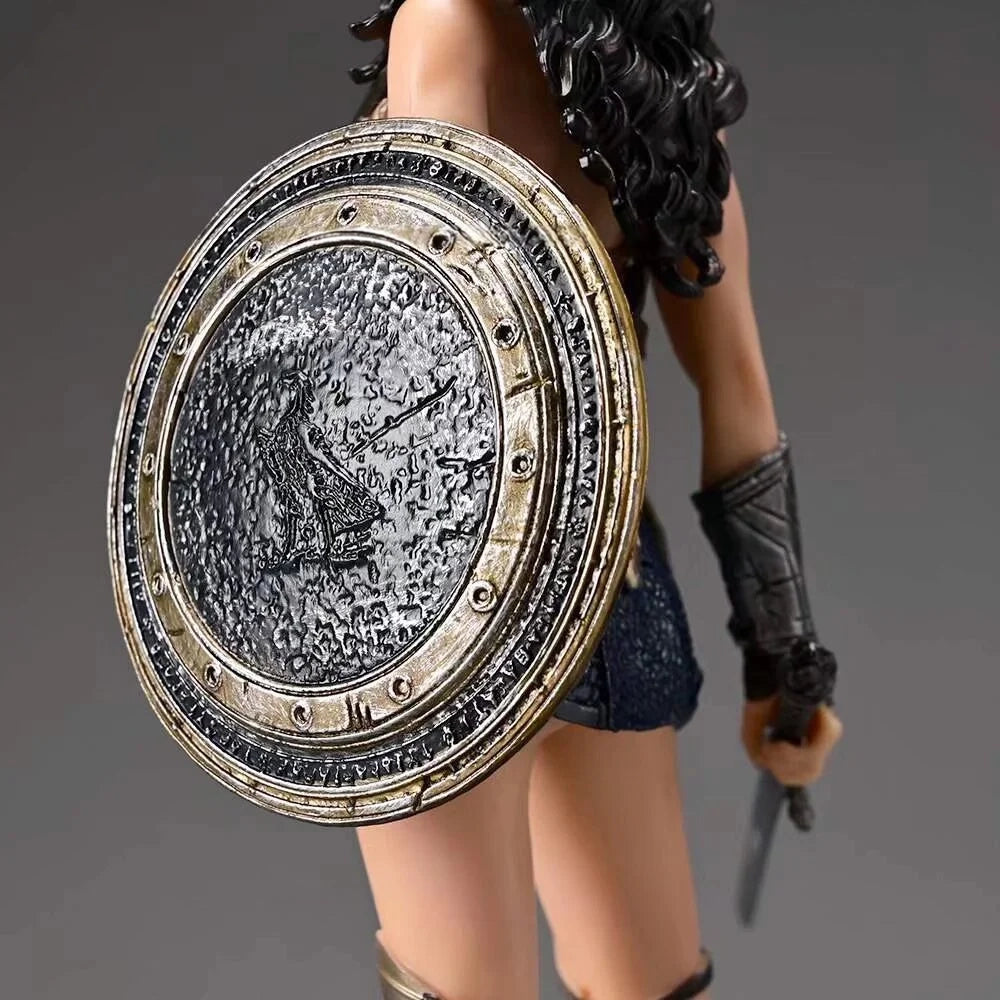 Wonder Woman 20cm Led Base Figure ( Blister+Box ) - DC